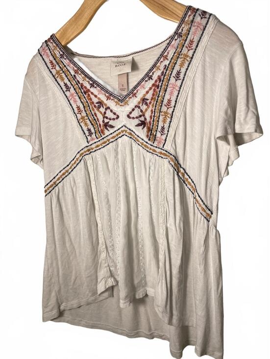 Knox Rose Tops - Knox Rose Embroidered White V Neck Short Sleeve Top Womens Size Small White Boho